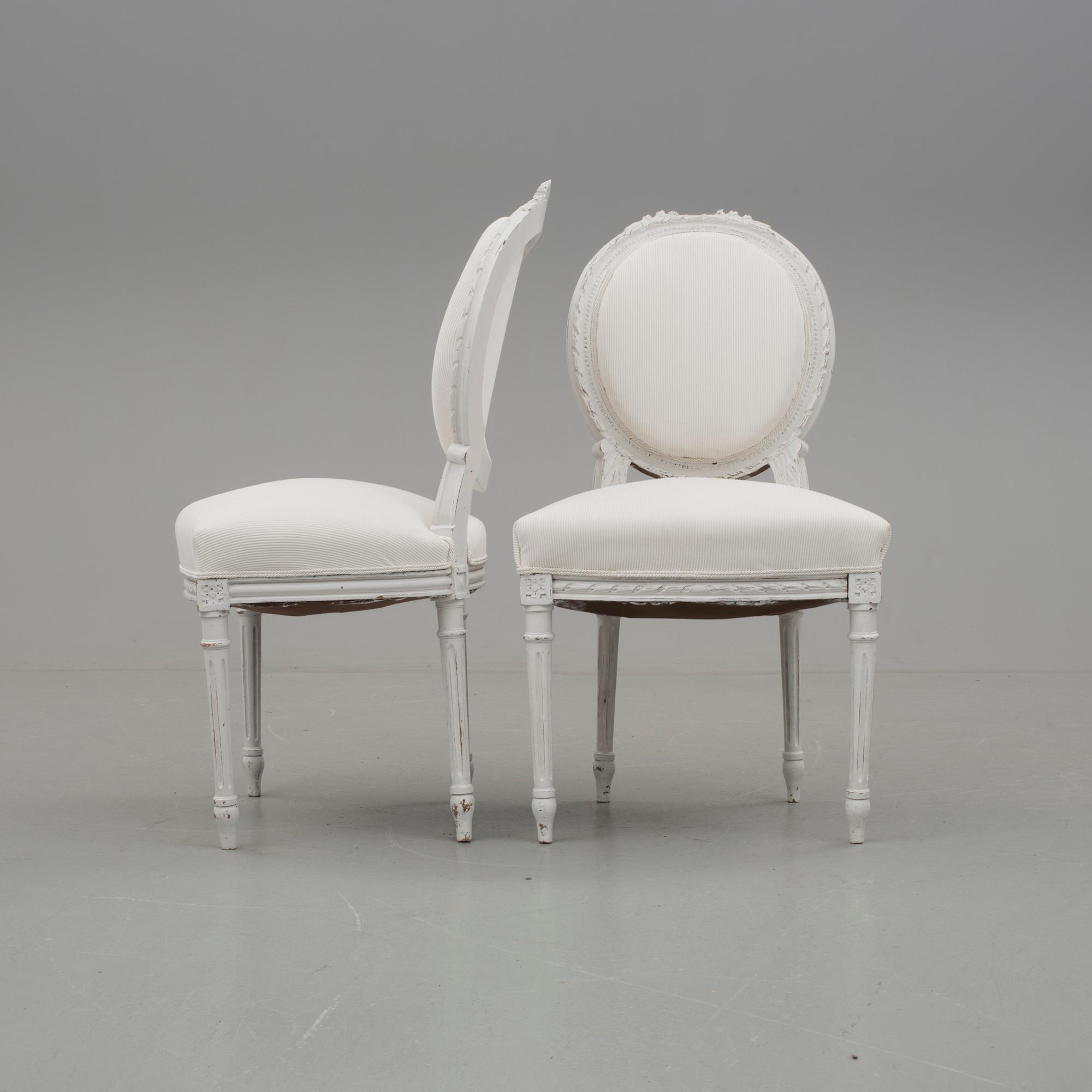 STOLAR, ett par, Louis XVI-stil, 1900-talets första hälft.