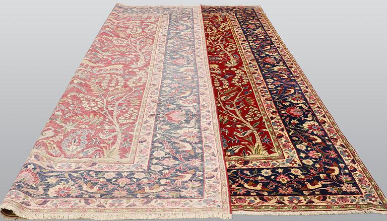 A Yazd carpet, approx. 390 x 295 cm.