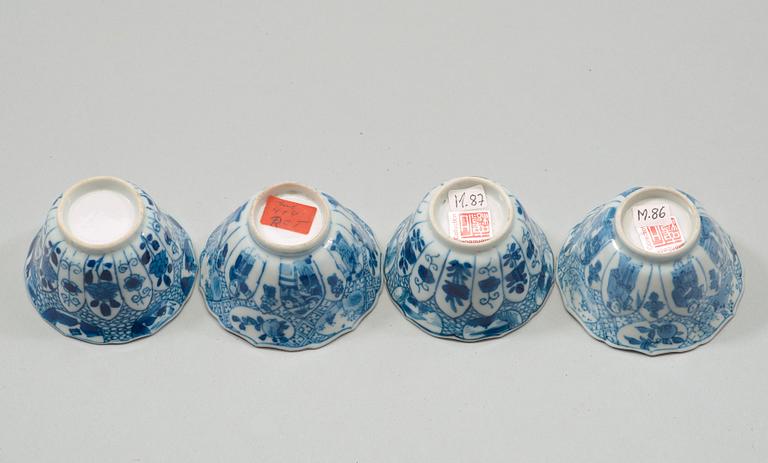 A set of four blue and white cups, Qing dynasty, Kangxi (1662-1722).