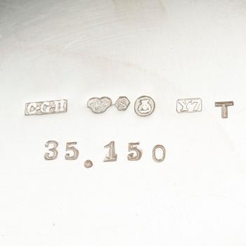 VAS, 830 silver. C. G. Hallberg, Stockholm 1925. Vikt 144 g.