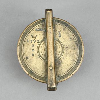 VIKTSATS, mässing, Sverige, med datering 1795.