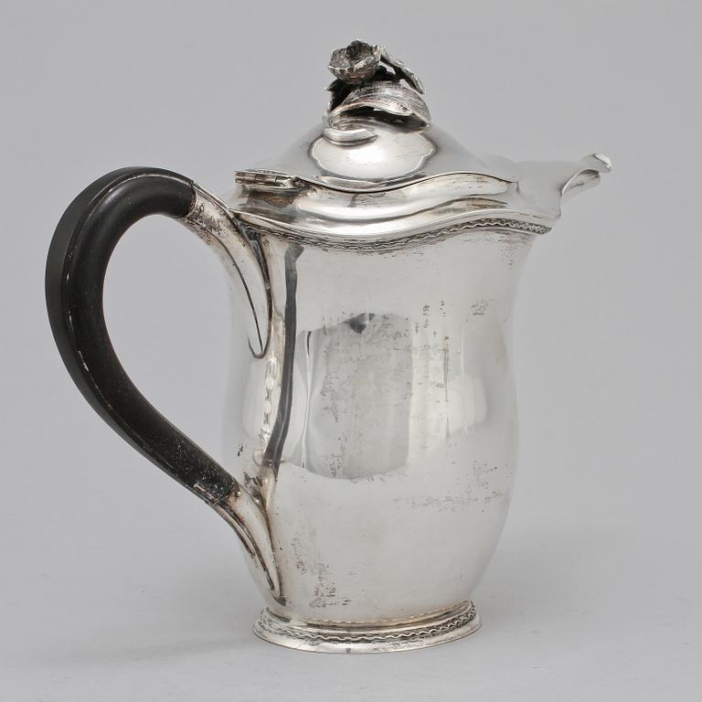 KAFFESERVIS, 4 delar, silver, Eric Råström, C G Råström Stockholm, 1947 samt 1948. Vikt 1 690 g.