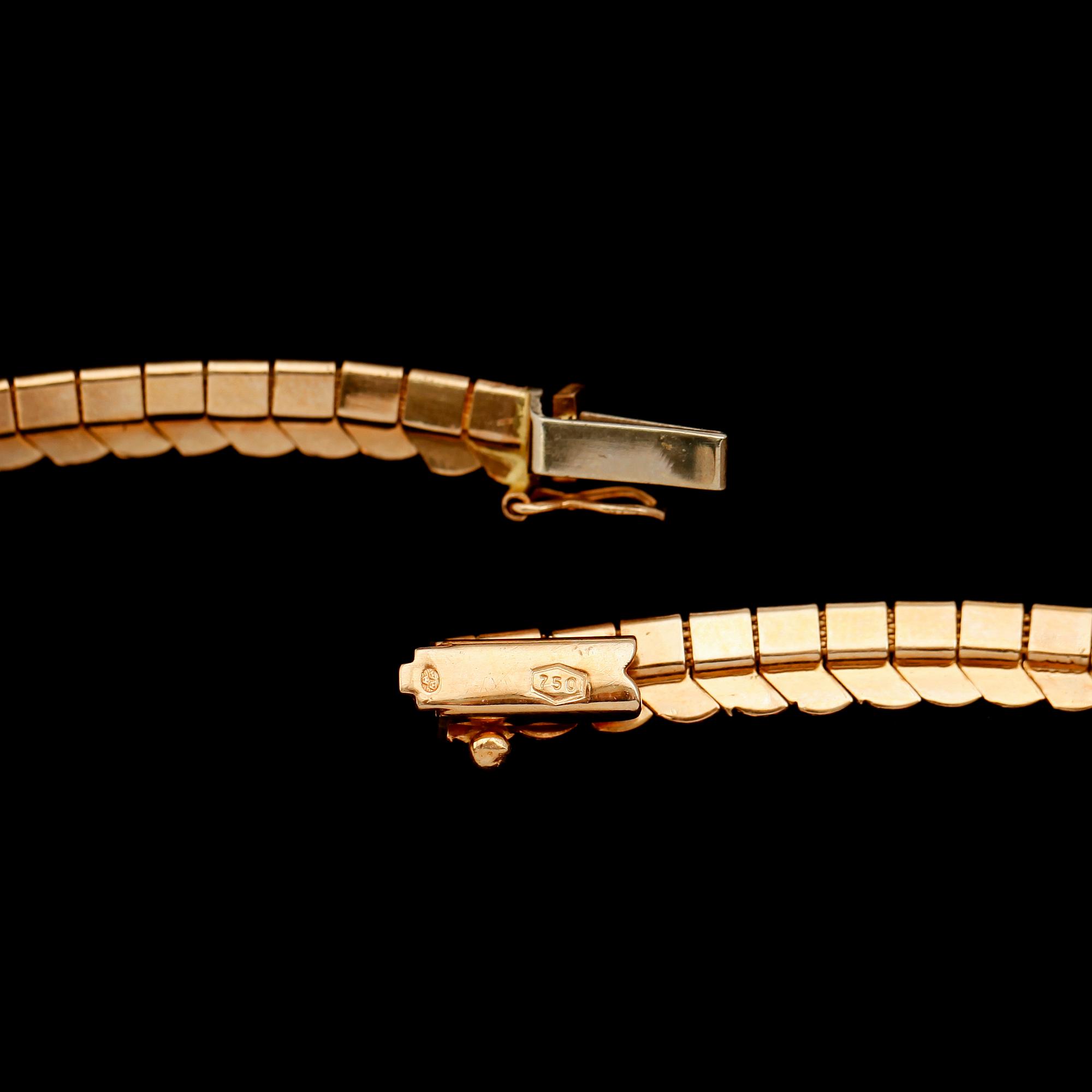 COLLIER, 18 k rödguld, 1900-talets andra hälft. Vikt ca 33 gram.