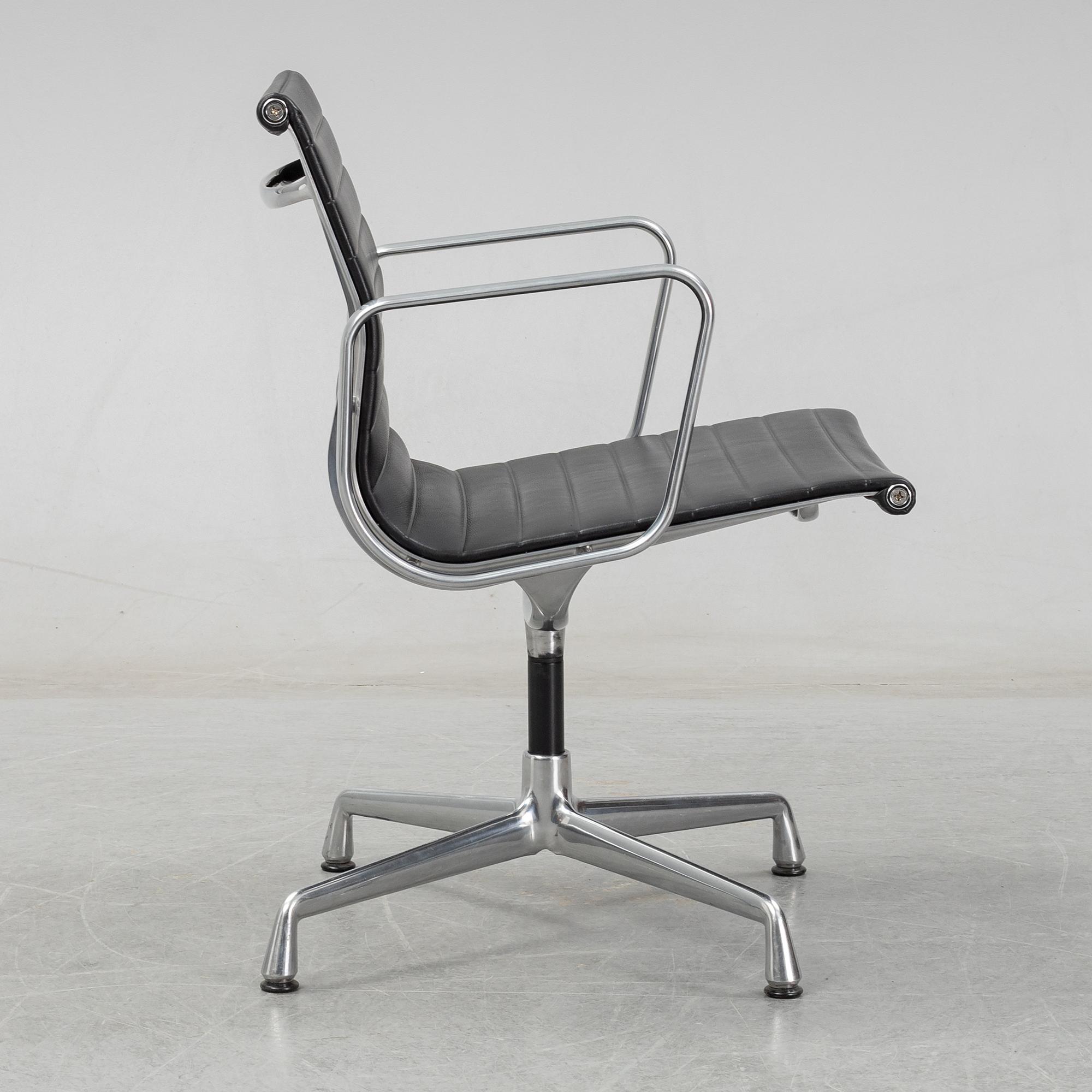 Charles and Ray Eames, desk chair, "EA 108" Vitra, 2005.