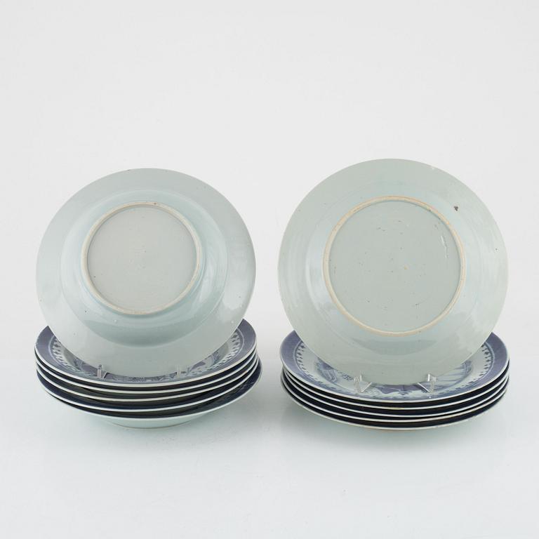 A set of twelve blue and white porcelain plates, China, Jiaqing (1796-1820).