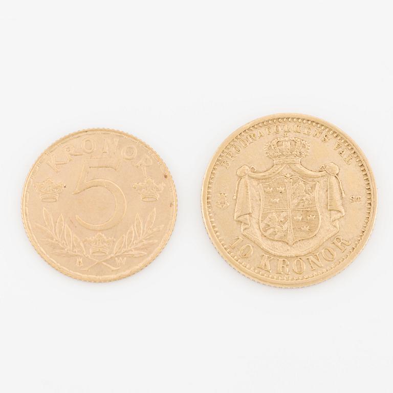 Two Swedish goldcoins, 10 kr 1874 and 5 kr 1920.