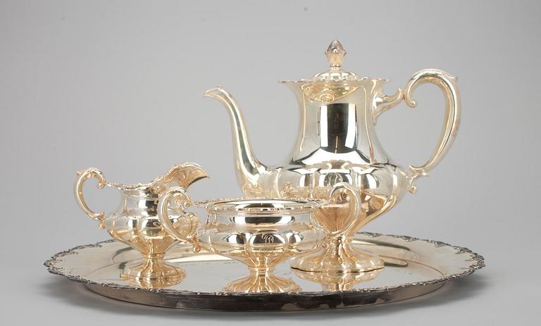 KAFFESERVIS, 4 delar, 813 silver, Auran Kultaseppä Oy 1958. Brickan i nysilver. Silvervikt 1089 g.