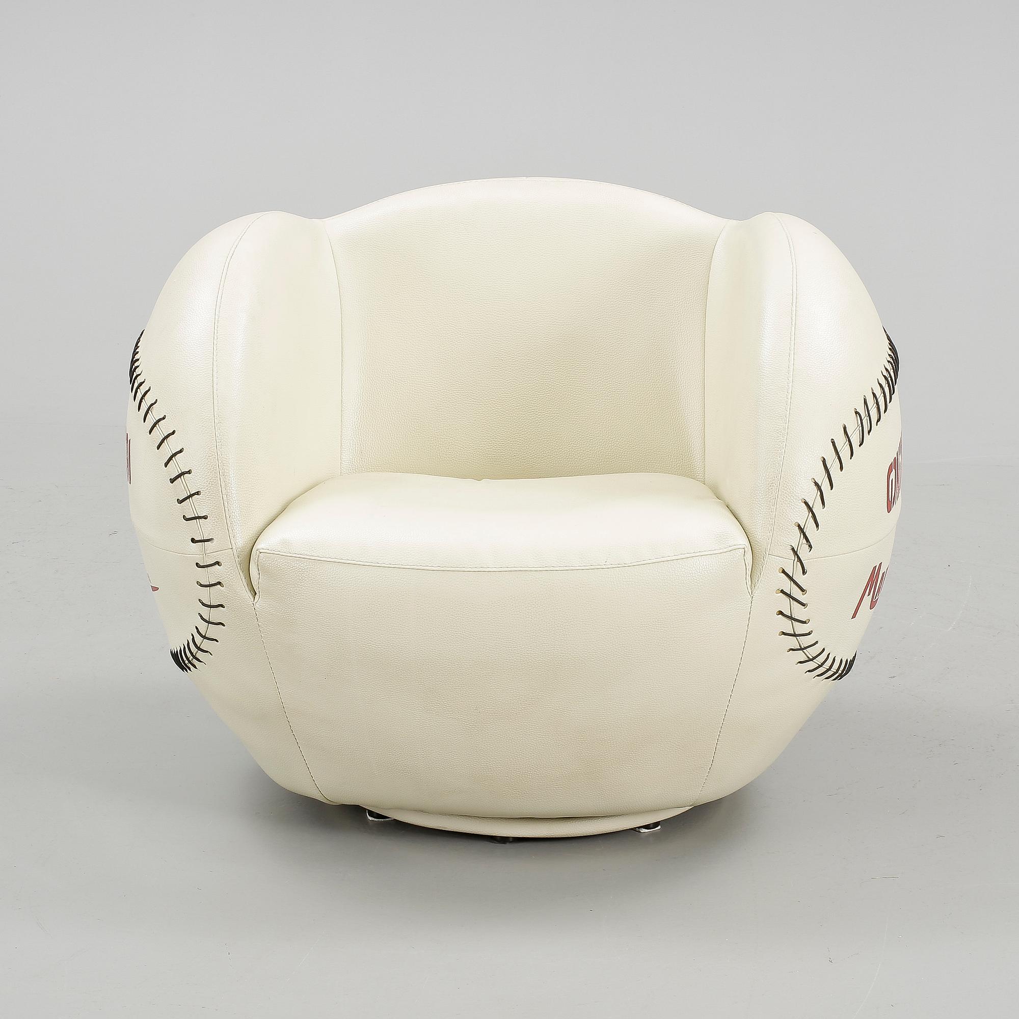 SNURRFÅTÖLJ, 1900-tal.