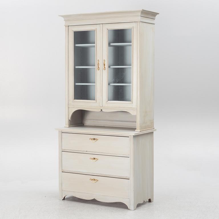 Display cabinet, early 20th century.