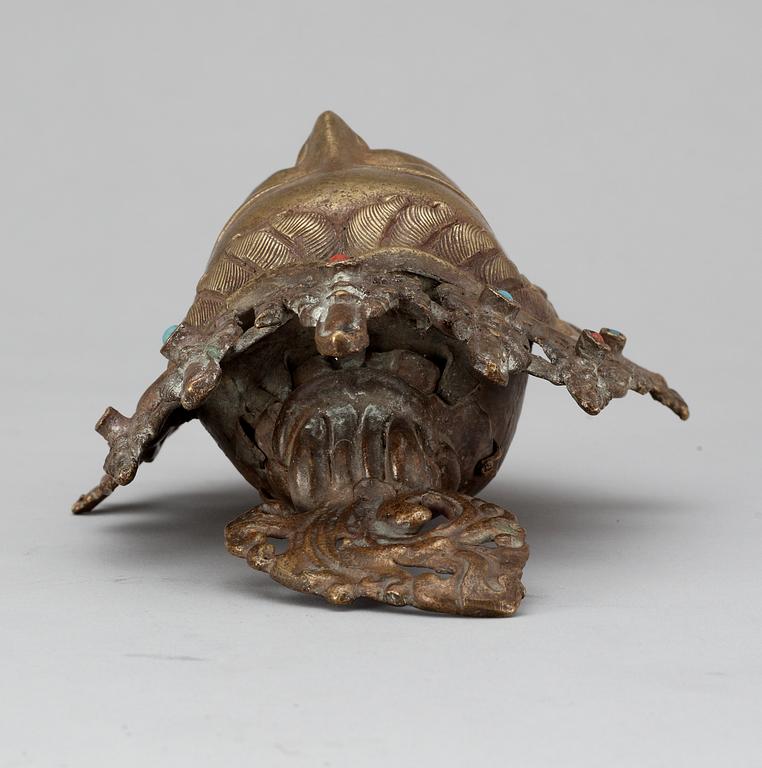 BUDDAHUVUD, brons med stenar. Troligen Nepal.