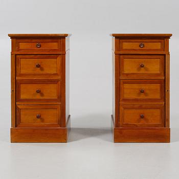 SÄNGBORD, ett par, 1800-talets andra hälft.