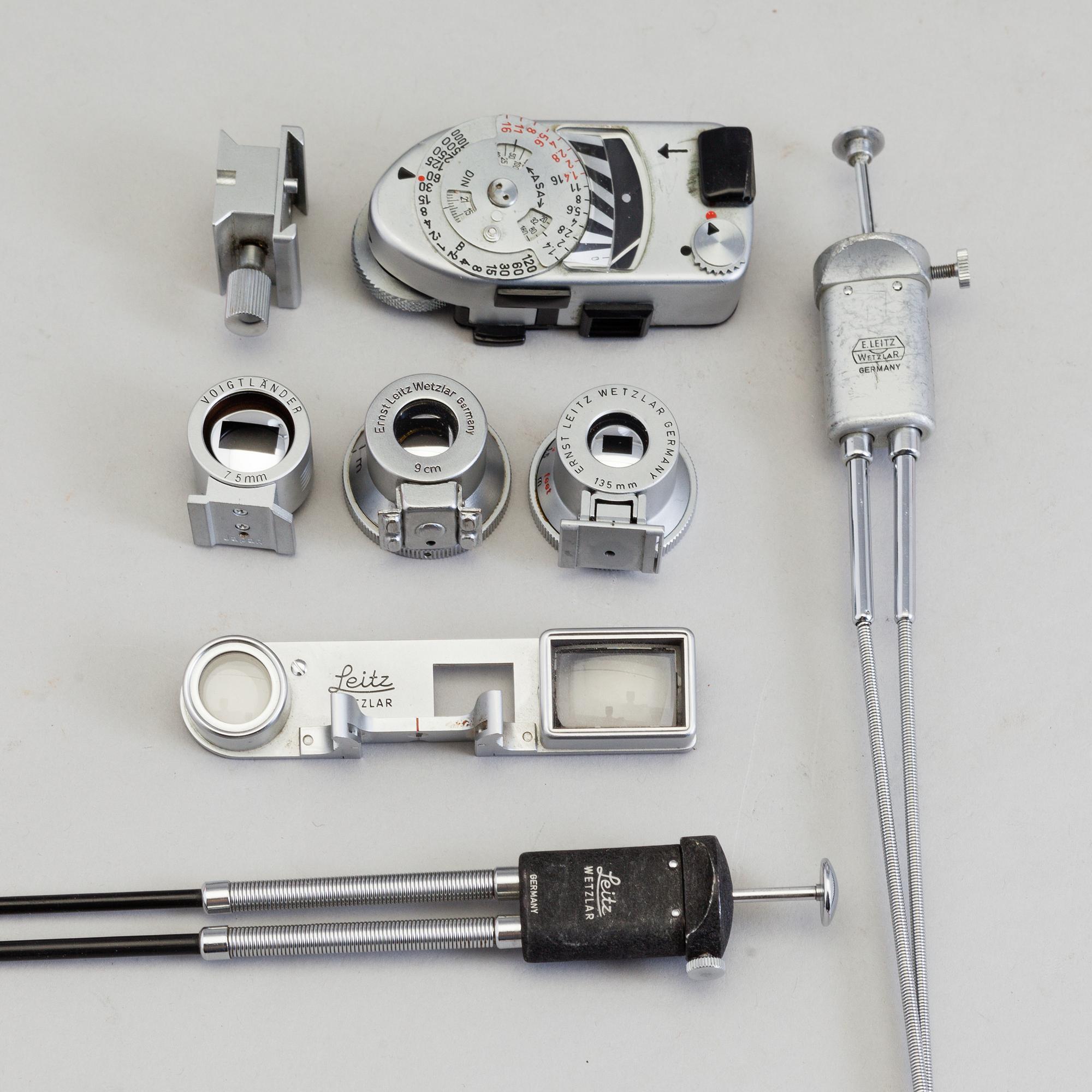 Leica Meter, three View Finders and more. Some with original boxes.