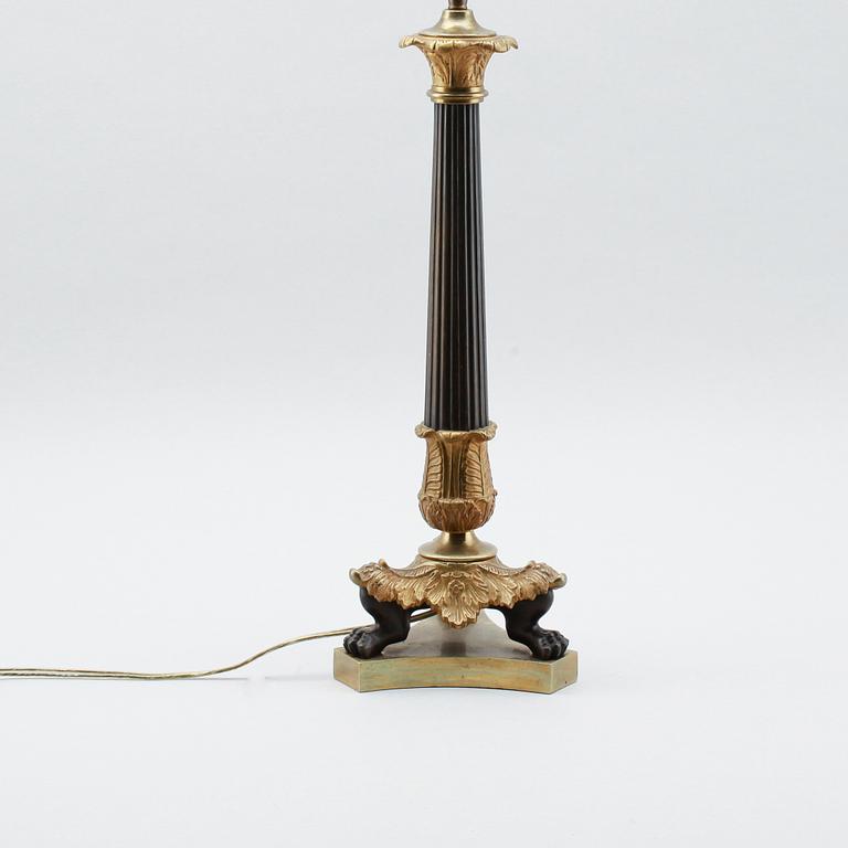 BORDSLAMPA, empirestil, 1800-talets andra hälft.