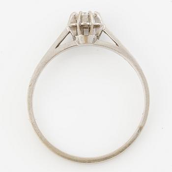 Ring in 18K white gold with a brilliant-cut diamond 0.16 ct.