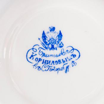 KAFFEKOPPAR MED FAT, 10 st, porslin, Kornilov, Ryssland 1861 - 1884.