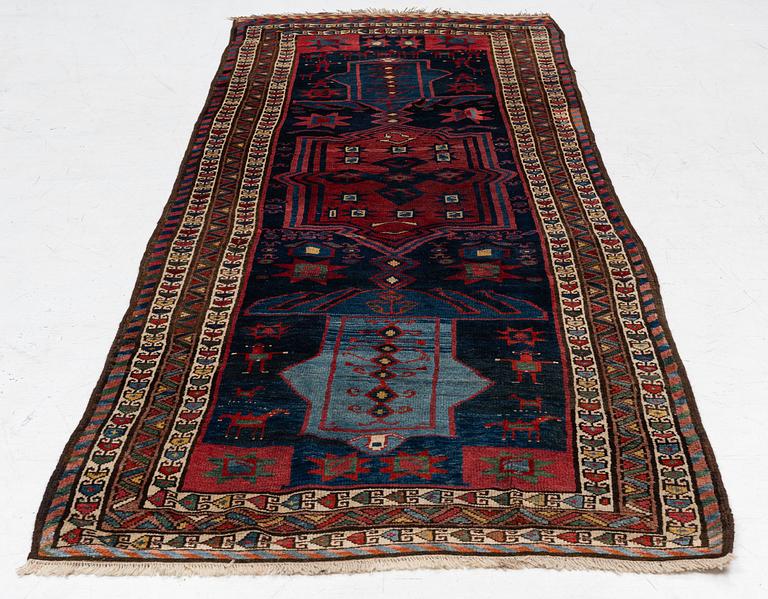 Carpet, antique Lori, approx. 325 x 125 cm.