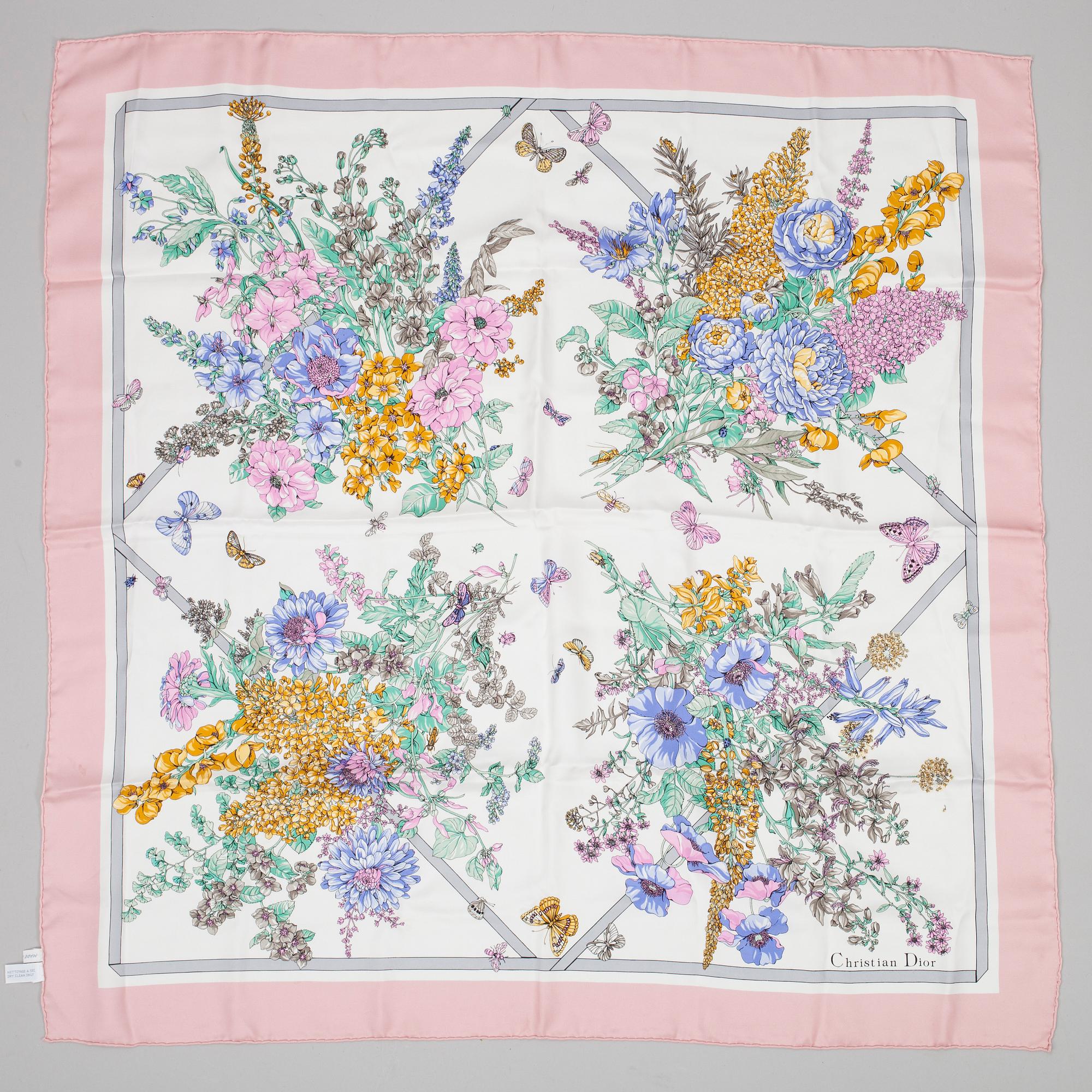 SCARF, Christian Dior.