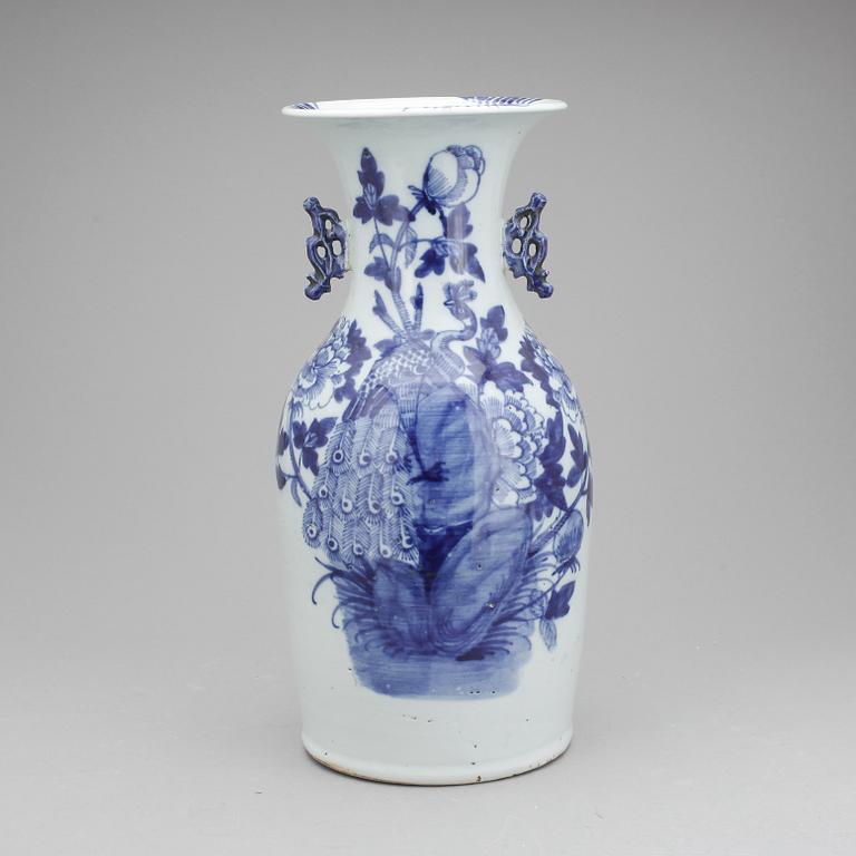 VAS, porslin, Kina, 1800-tal.