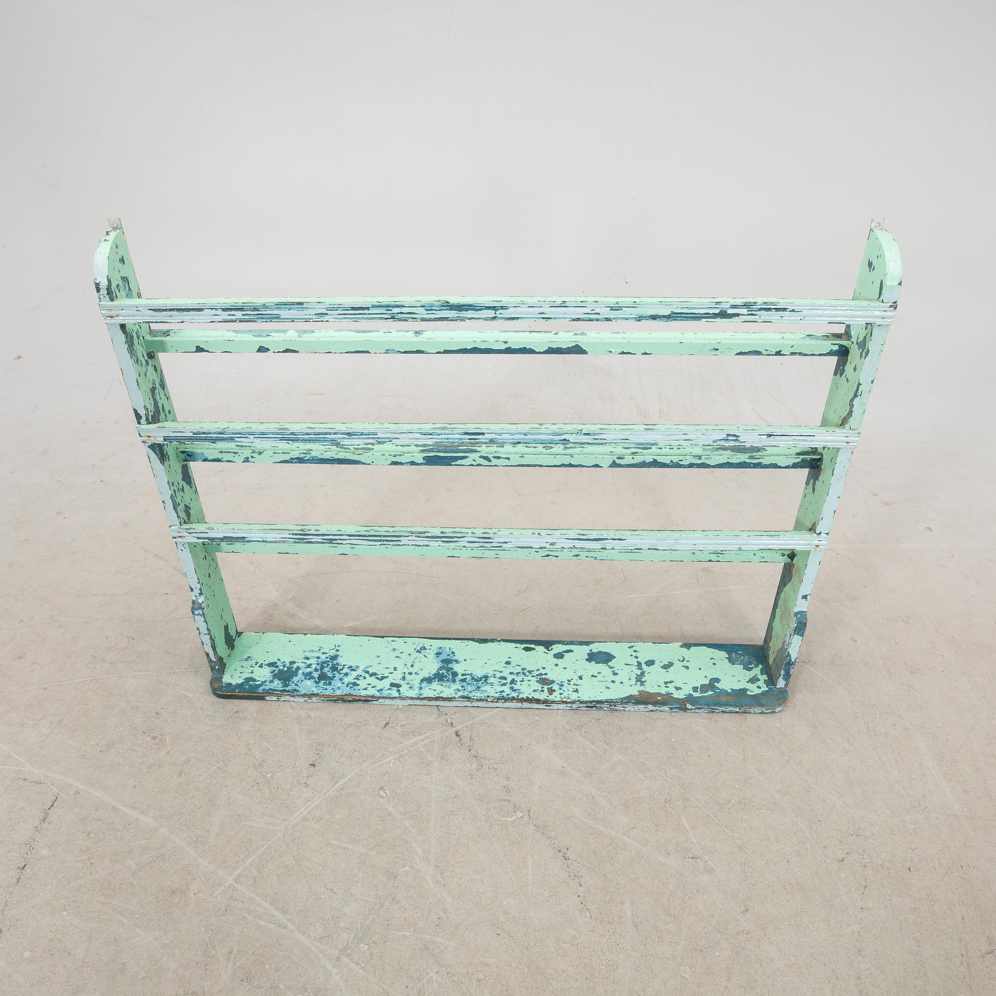 Plate shelf from the first half of the 20th century.