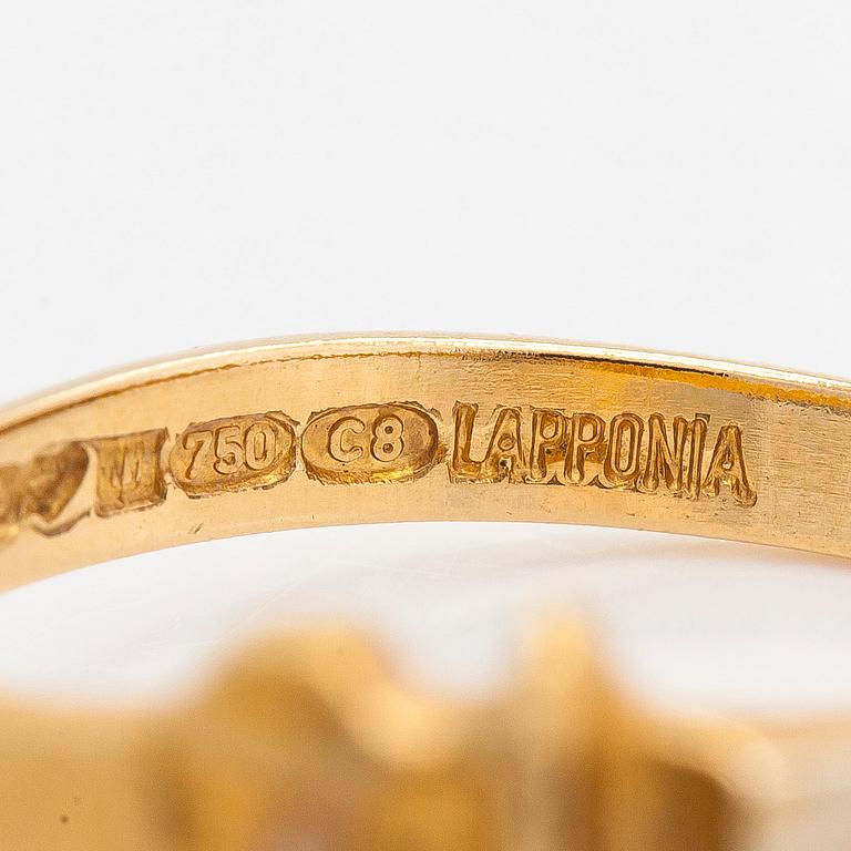 Björn Weckström, sormus, "Amalthea", 18K kultaa, platinaa ja timantti noin 0.06 ct kaiverruksen mukaan. Lapponia 1980.