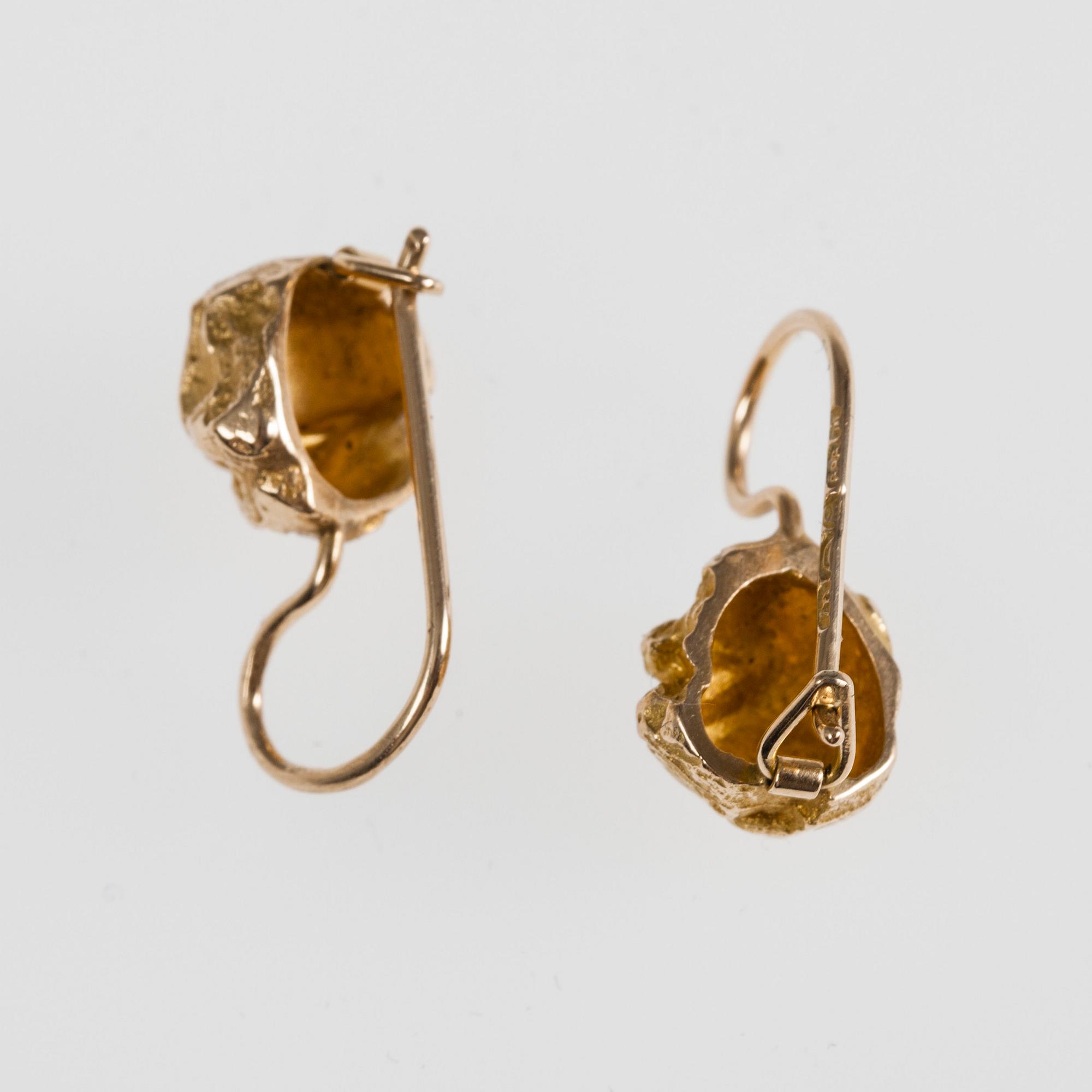 ÖRHÄNGEN, 14K guld, "Nugget", Björn Weckström Lapponia 1969. Vikt 3,6 g.