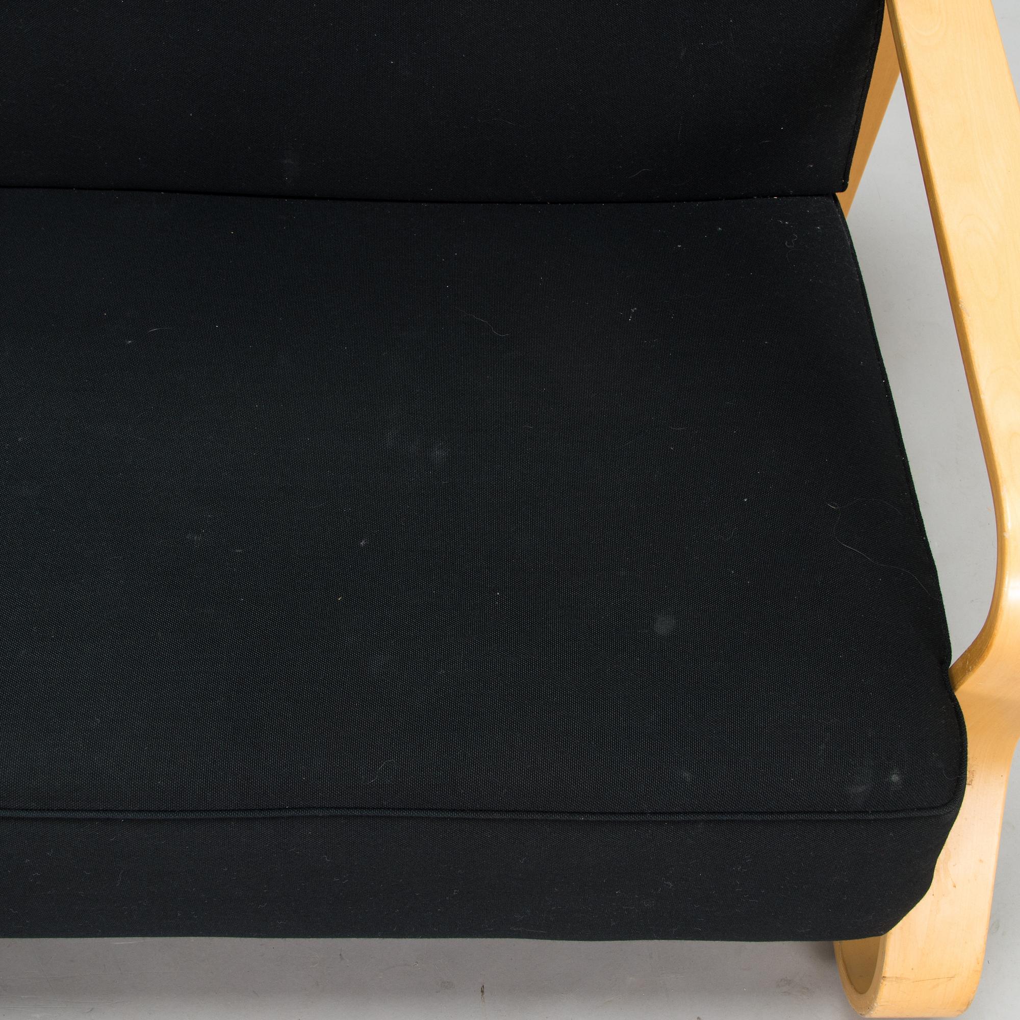 Alvar Aalto, a '544' sofa for Artek.