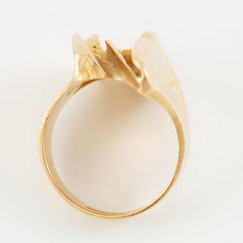 Björn Weckström, ring 18K gold with green tourmaline "Tourmaline River", Finland 1989.