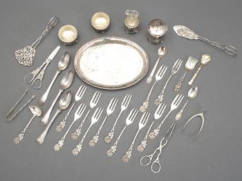 PARTI SILVER, K Anderson, Göteborg, 1923. Total vikt ca 793g.
