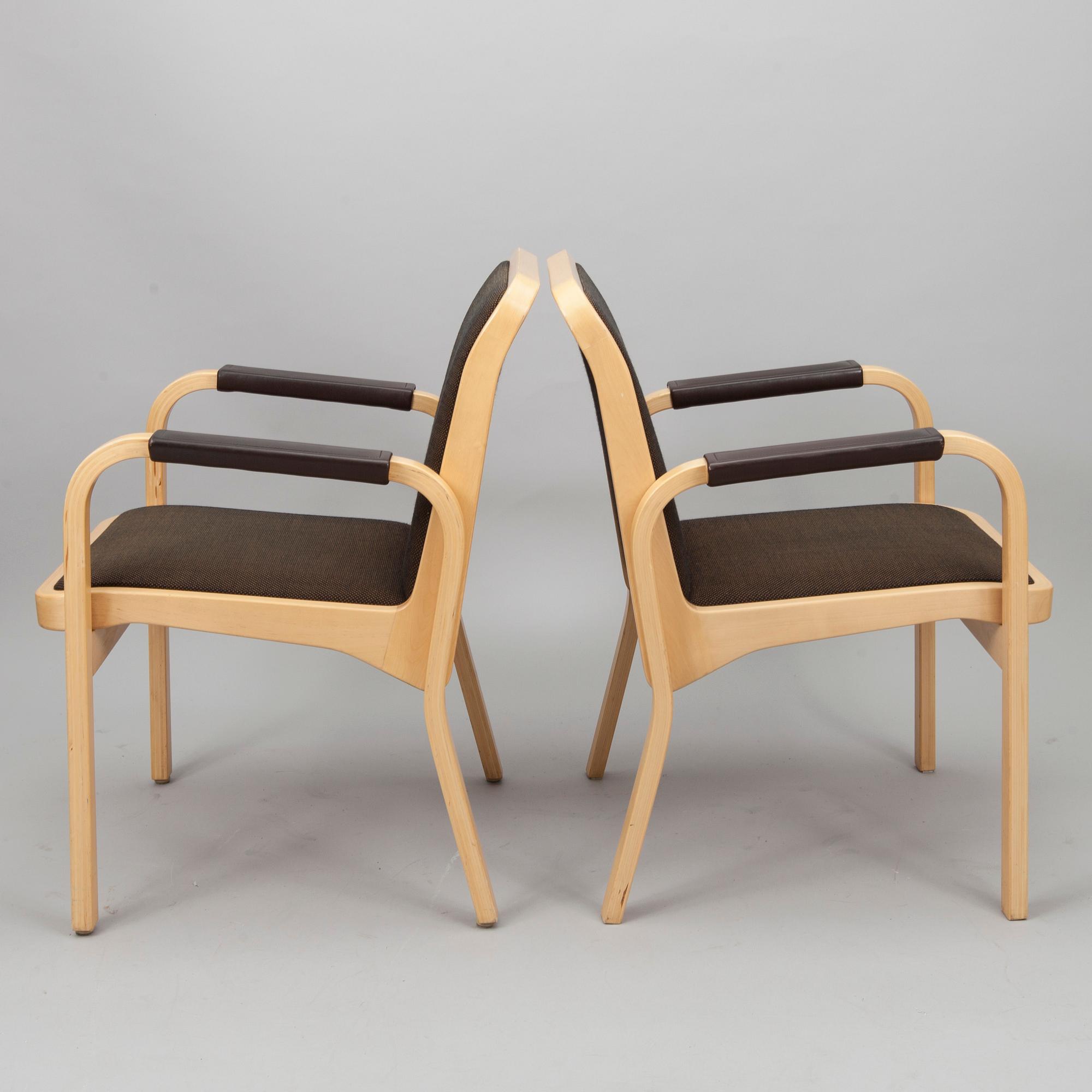 KARMSTOLAR, 4 st, E45, Alvar Aalto, Artek 1900-talets slut.