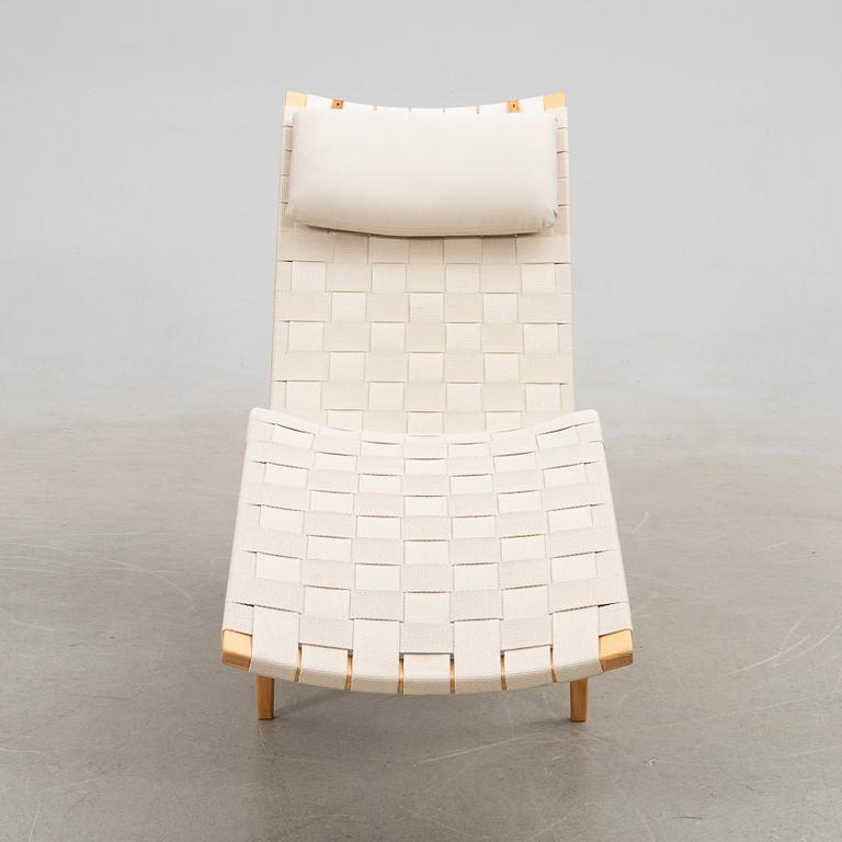 Bruno Mathsson, reclining chair, "Mi 36", Bruno Mathsson International, Värnamo, 2000.