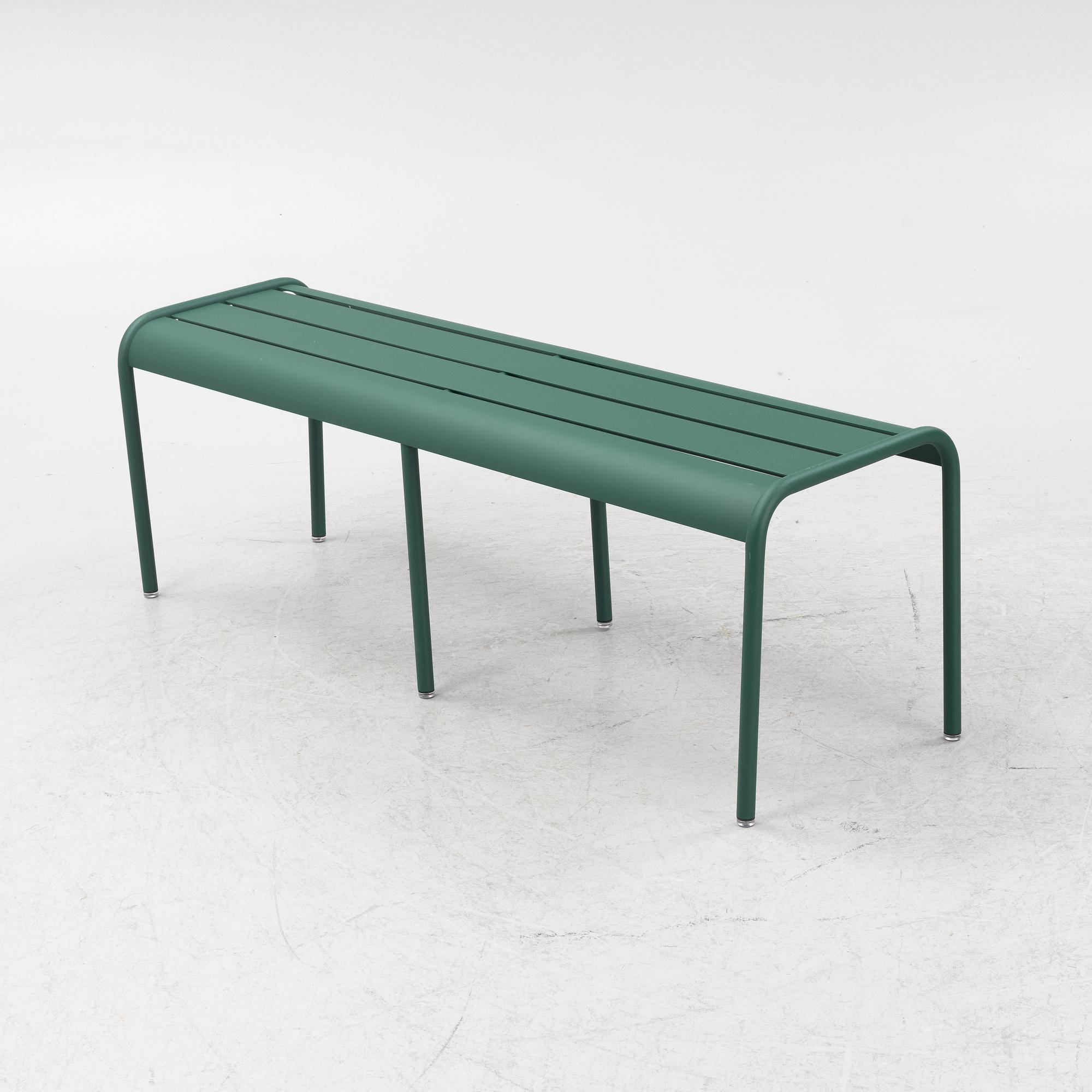 A 'Luxembourg' bench, Fermob.