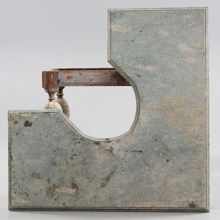 SKÄNKBORD. Sverige, omkring år 1700. Barock.