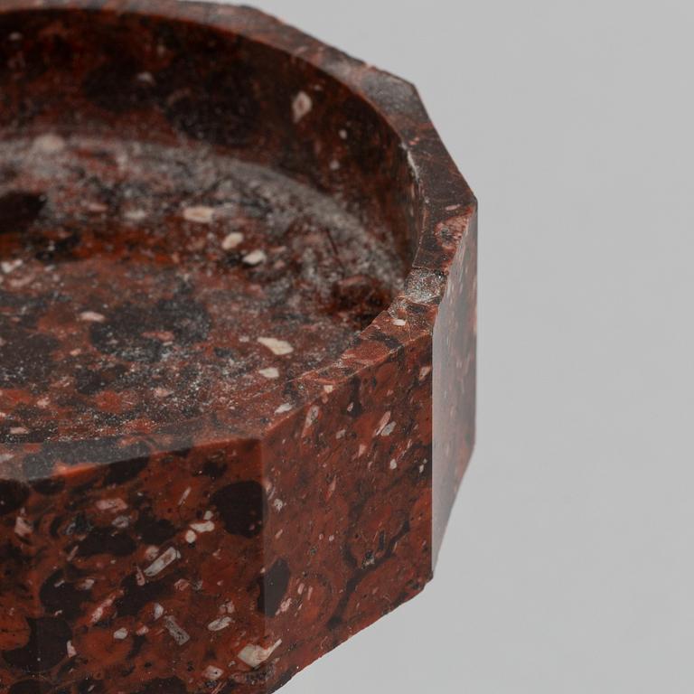 A porphyry mantle clock, salt cellar and cullflinks, 20th century.