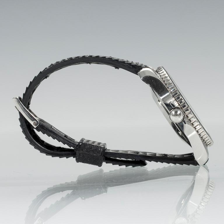 ARMBANDSUR, herr, Heuer 1000 Quartz, 1980-talets början.