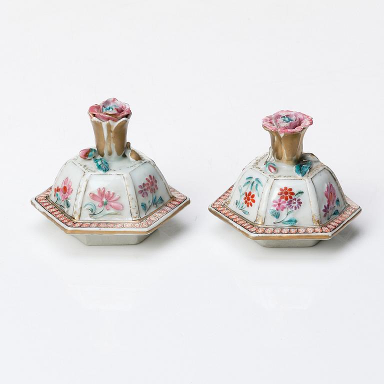 A pair of famille rose vases with covers, Qing dynasty, Qianlong (1736-95).