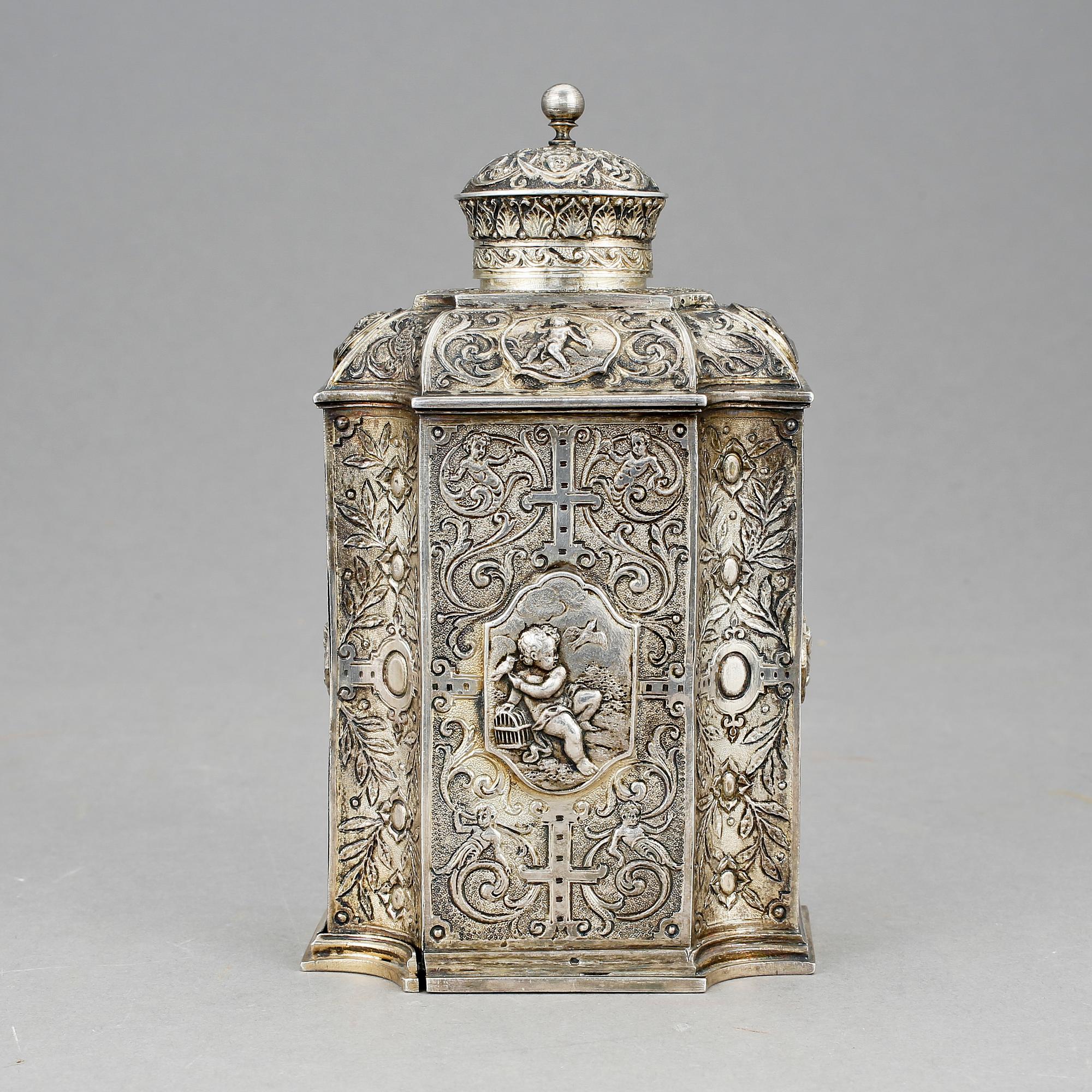 TEDOSA, silver, Europa, 1900-talets första hälft. Vikt ca 425 gram.