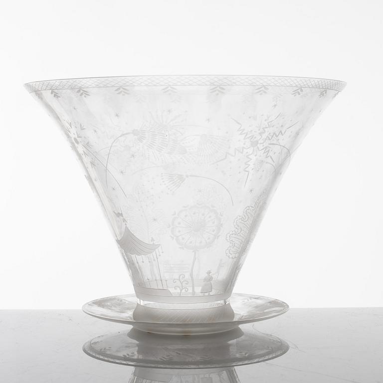 Edward Hald, an engraved glass "Fyrverkeriskål" with plate (fireworks bowl), Orrefors Sweden 1968,