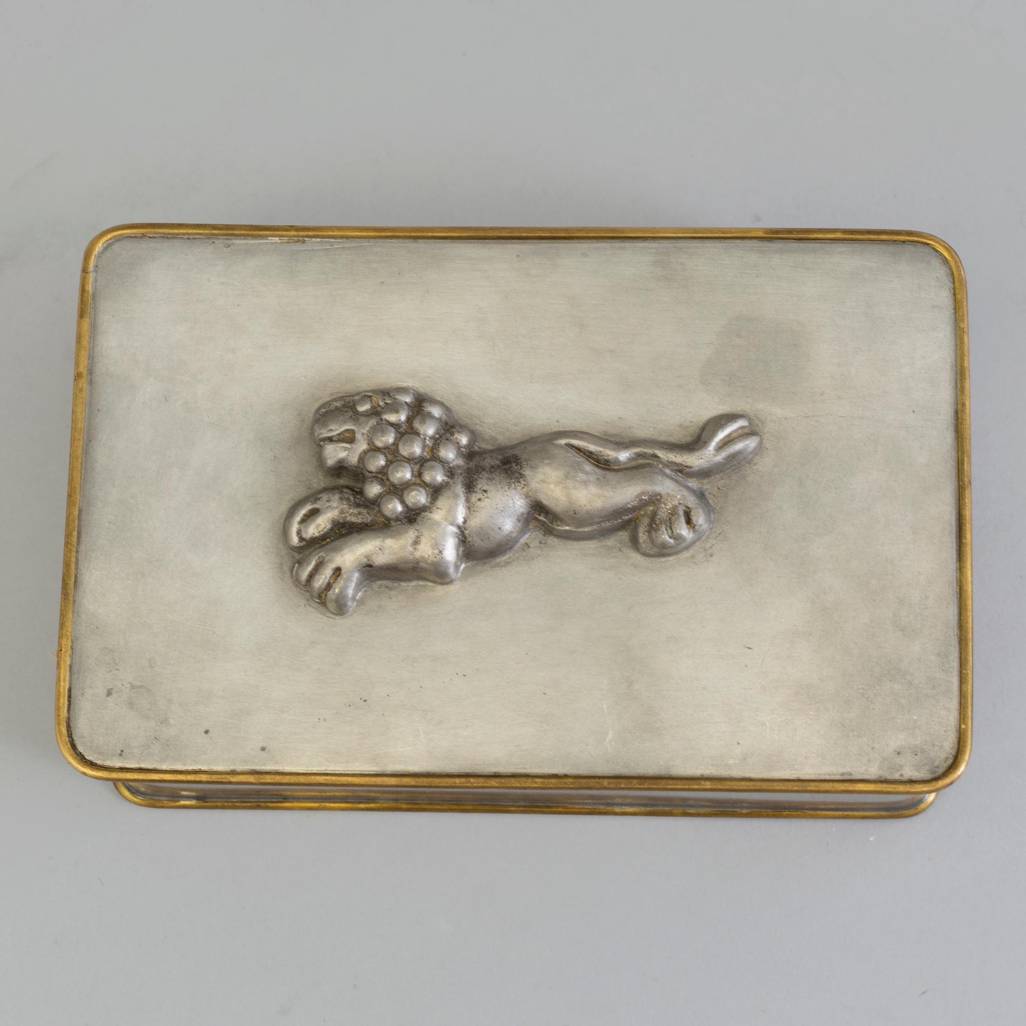 A Svenskt Tenn pewter and brass box,  Stockholm 1930.