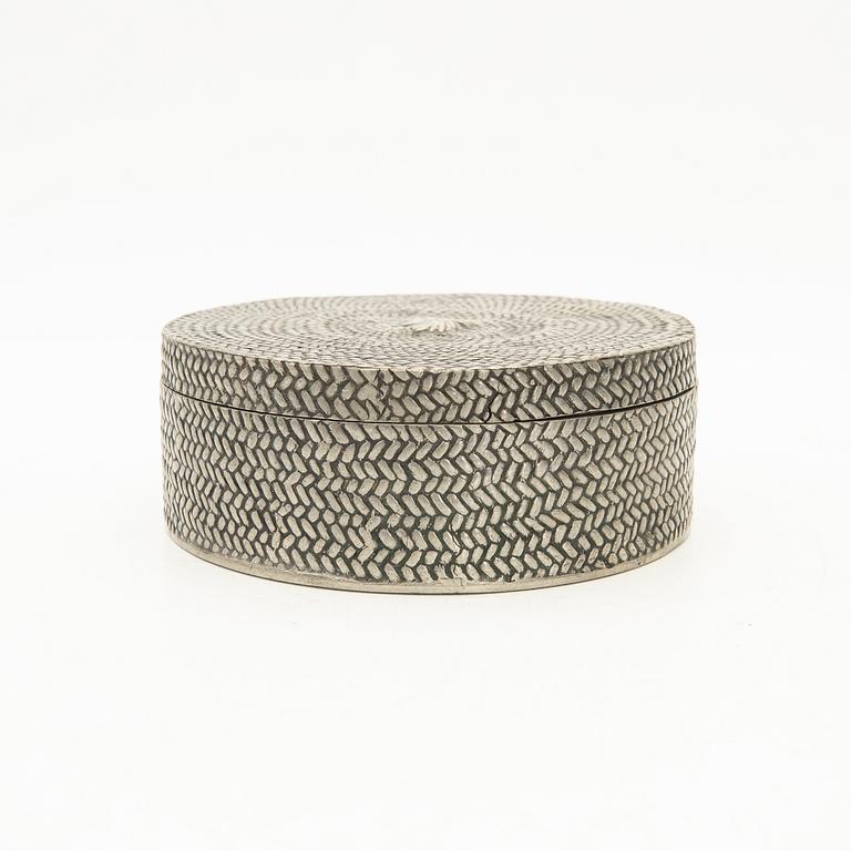 Estrid Ericson, Dosa med lock, Firma Svenskt Tenn, 1948, Stockholm.