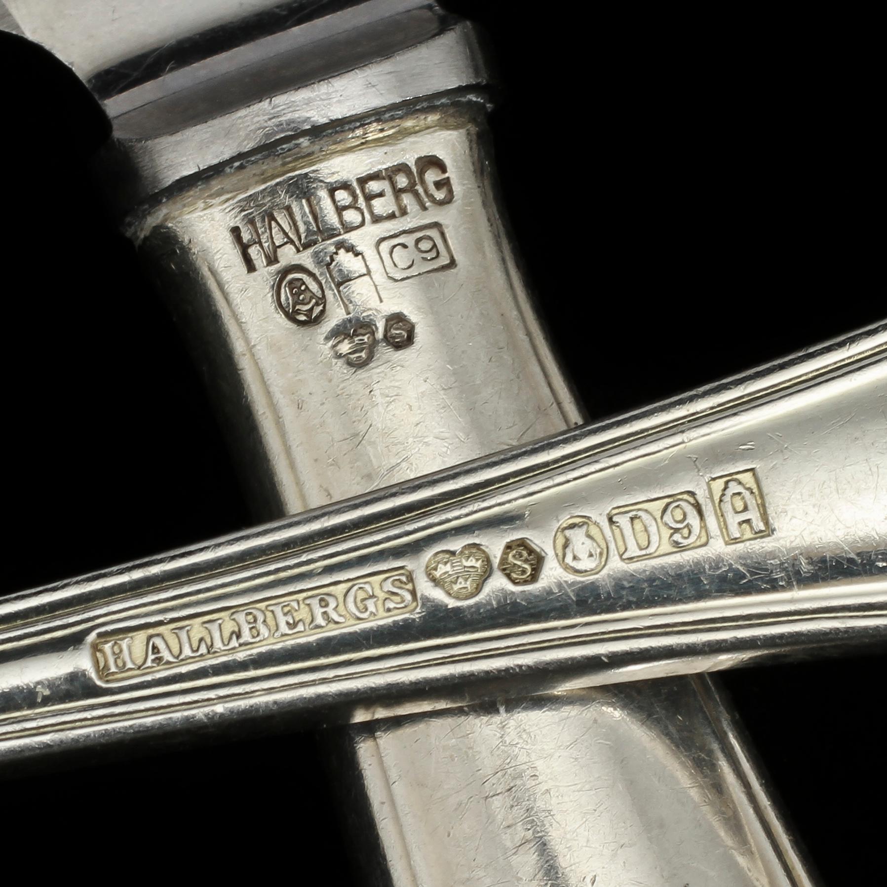 BESTICKSERVISDELAR, 38 st, silver, C G Hallberg, Stockholm, omkring 1900-talets mitt. Vikt 1 895 g.
