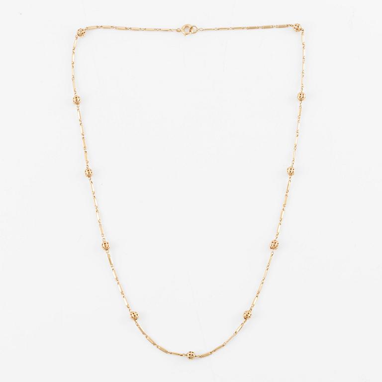 Necklace, 18K gold.