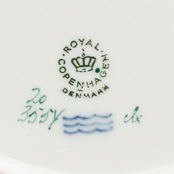 ROYAL COPENHAGEN, a "Flora Danica" porcelain plate.