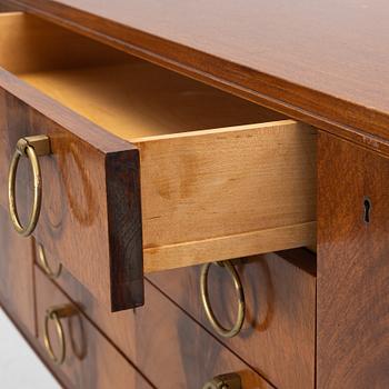 Bertil Fridhagen, sideboard, "Edvard", Svenska Möbelfabrikerna, Bodafors, omkring 1900-talets mitt.