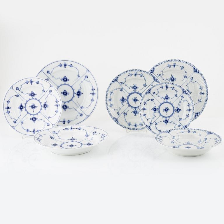 Service parts, 57 pieces, porcelain, "Musselmalet full and half lace", Royal Copenhagen, Denmark.