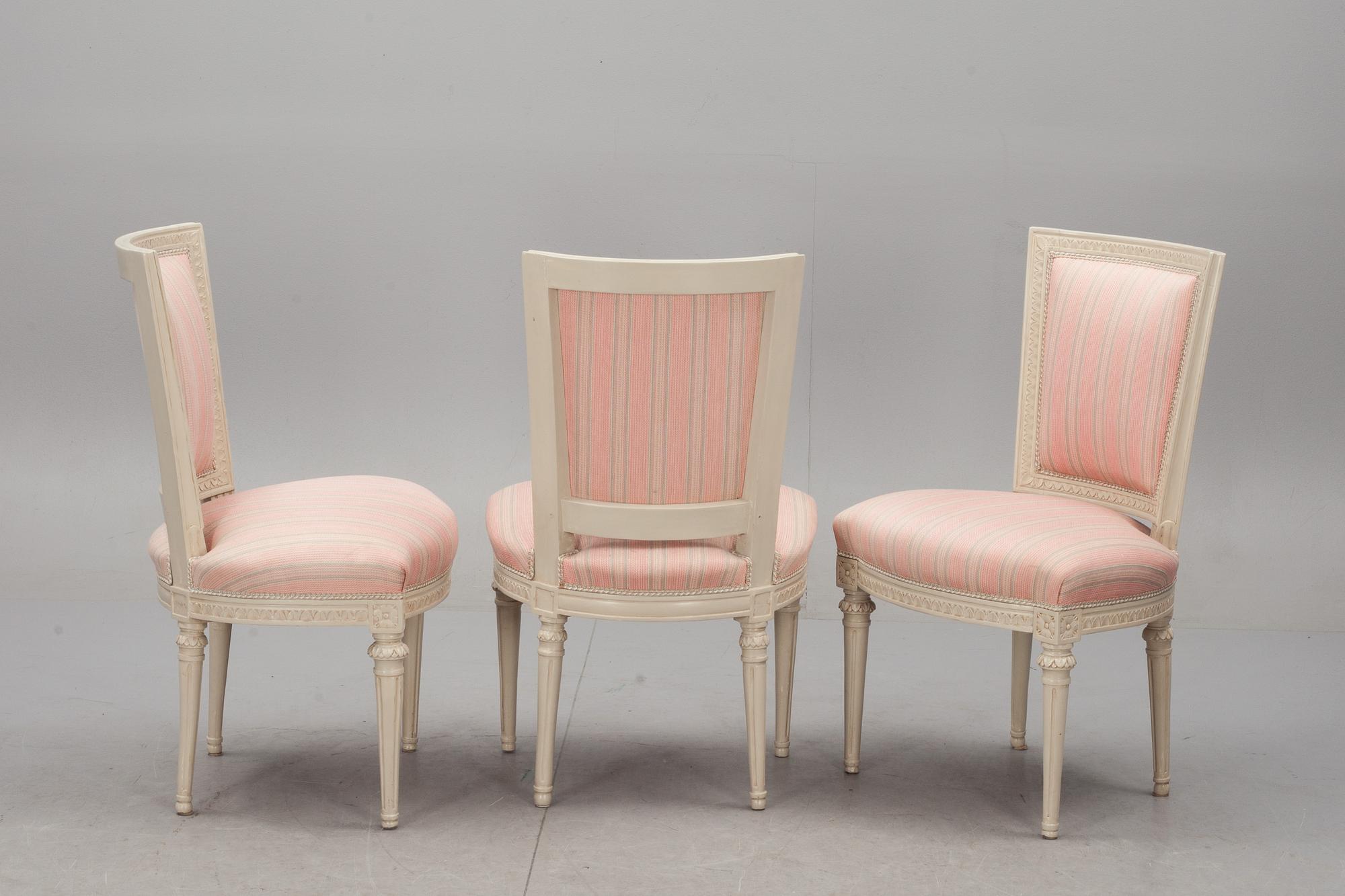 Stolar, 6 st, snarlika, Gustavianska, 3 st signerade Erik Holm. 1700-talets senare del.