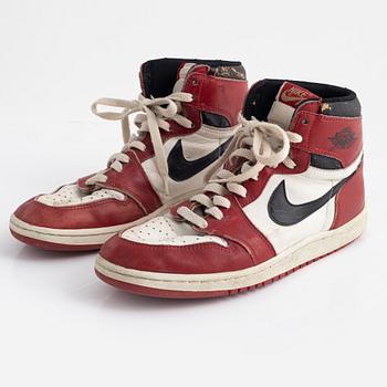 Sneakers, "Air Jordan 1 Chicago", Nike, 1985.