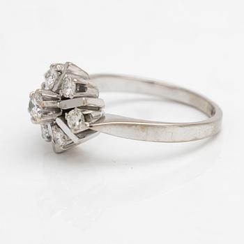 18K white gold and diamond ring, Ceson Guldvaru Ab, Gothenburg, 1975.