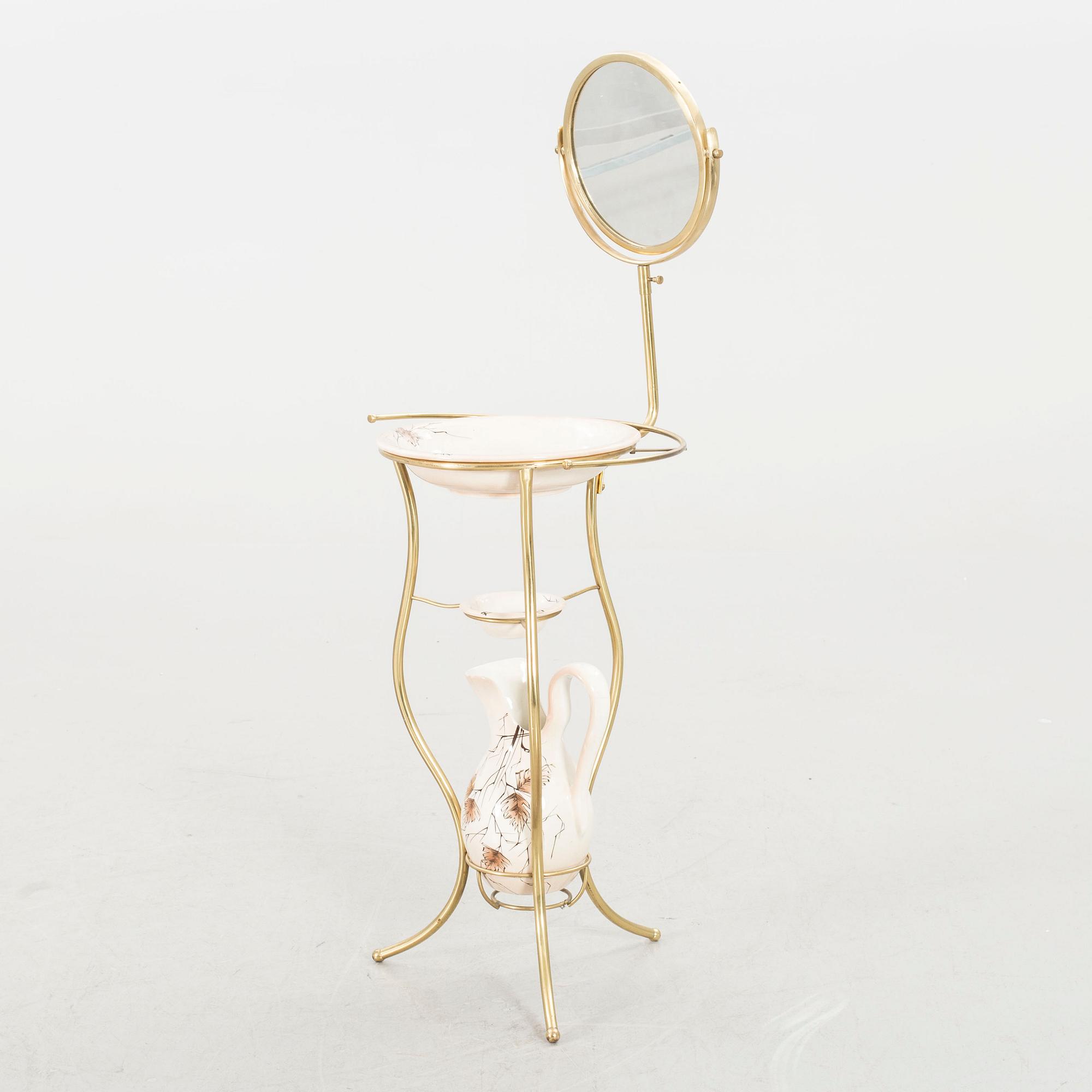 TVÄTTSTÄLL, 4 delar, Italien, 1900-talets mitt.