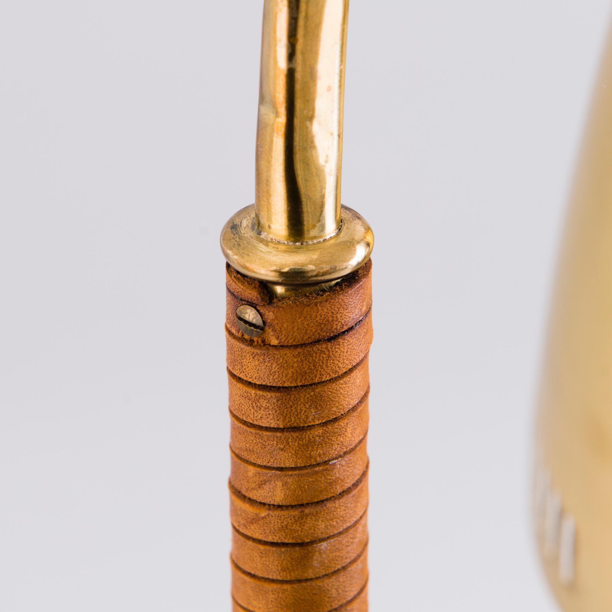 PAAVO TYNELL, pöytävalaisin, malli 9224, Idman 1900-luvun puoliväli.