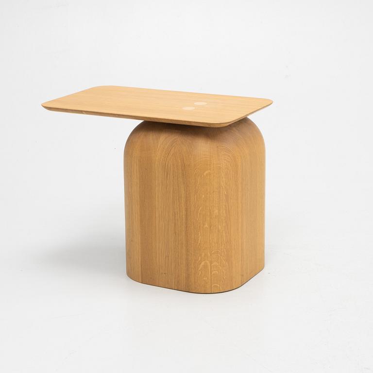 Alfredo Häberli, bord, "April", Nikari, Finland.